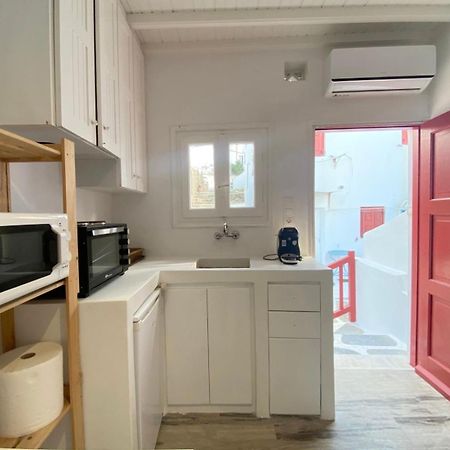 Апартаменты Elenitas Town House With Balcony And Sea View Mykonos Town Экстерьер фото
